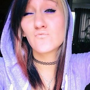 Meet your Posher, Dani